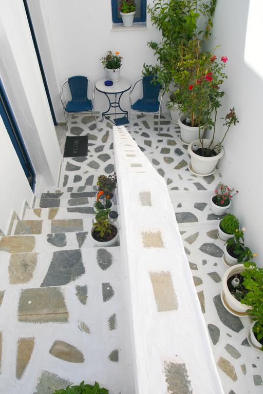 Gorgona Studios Livadi  Exterior photo
